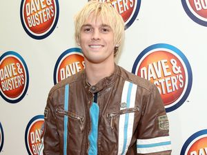 Temuan Udara Kalengan dan Pil di Kamar Mandi Aaron Carter
