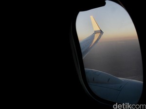 Soal Jendela Pesawat, Sebaiknya Dibuka atau Ditutup?