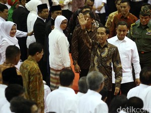 Jokowi Perintahkan Rp 100,3 T Dana Bansos Dimanfaatkan untuk Masyarakat