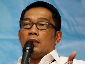 Ridwan Kamil Pecat Satu Camat dan Dua Lurah Karena KKN