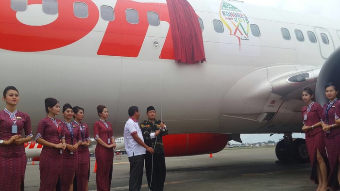100 Pesawat Lion Air Ditempeli Logo Kongres XV GP Ansor
