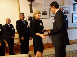 Menlu Australia Dorong Indonesia Investasi Pembiakan Ternak