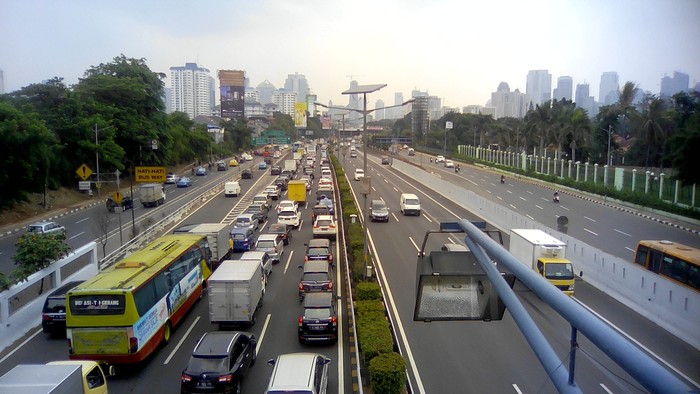 Tol Priok Arah Jagorawi Lancar, Pengendara Diimbau Ambil Jalur Cepat