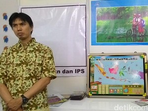 Peta Interaktif dan Robocop di Pameran Hari Guru Nasional
