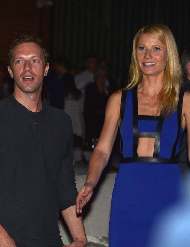 Sebelum bercerai pada 2016, Gwyneth Paltrow dan Chris Martin dikabarkan menjalin open relationship. Jika Chris tak setia, Gwyneth tak terlalu peduli. Dia tak pernah cemburu atau mengekang. Filosofinya, Kami sudah dewasa dan bisa menentukan pilihan masing-masing, ujar seorang sumber kepada Access Hollywood tentang hubungan mereka. (Foto: Charley Gallay/Getty Images for Entertainment Industry Foundation)