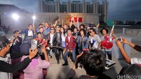 Mereka syuting video klip di salah satu hotel di Kawasan Jakarta Utara, Selasa (24/11/2015).