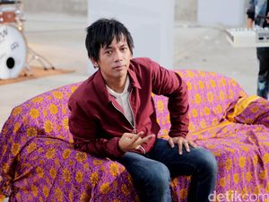 Lirik dan Chord Menantikan Keajaiban oleh dMasiv