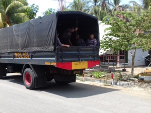 Antisipasi Amuk Massa, Pekerja Tambang Emas di Banyuwangi Dievakuasi