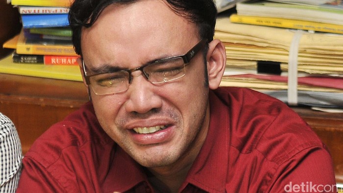 Ini yang Bikin Sandy Tumiwa Menangis Usai Ditangkap Polisi