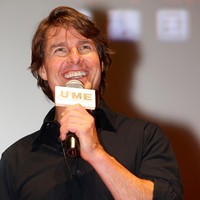 Tom Cruise sangat hobi nonton film dan mendorongnya untuk main teater. Dia ke New York untuk mengejar karier akting dan berhasil berperan di film Taps. Pada 1990, mantan suami Katie Holmes ini jadi salah satu aktor berbayaran termahal dan selalu menghasilkan film-film box office. Foto: Emmanuel Wong