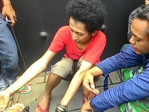 Sopir Metro Mini yang Terguling di Pondok Indah Bantah Ngebut: Remnya Macet