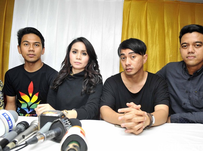 Geisha Rayakan Ultah ke-12 Tanpa Roby Satria