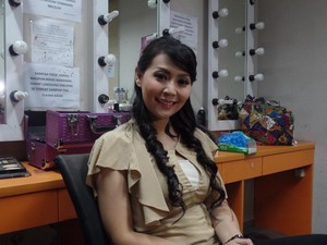 Tessa Kaunang: Sandy Tak Mau Dengar Kata Istri Waktu Itu