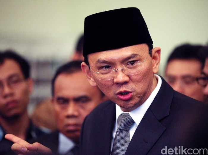 Ahok: Masa Dinas UMKM DKI Nggak Bisa Bikin Koperasi?