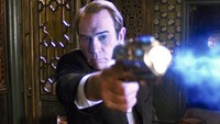 Tommy Lee Jones Bersuara Usai Putrinya Ditemukan Meninggal di Hotel