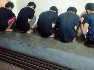 Razia di JPO, Polsek Pesanggarahan Amankan 6 ABG yang Pesta Ganja