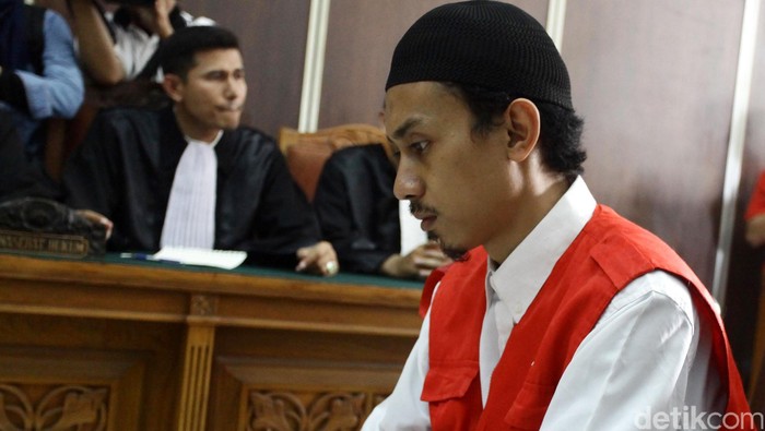 Hukum Pembunuh Tata Chubby 16 Tahun Bui, Hakim: Perbuatan Pelaku Sadis!