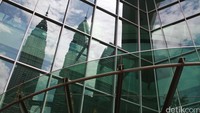 Terakhir, peringkat pertama negara yang paling banyak WNI-nya diraih oleh Malaysia. Jumlahnya mencapai 2,5 juta WNI  (Dikhy/detikTravel)