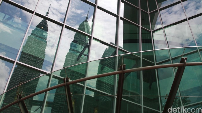 Menara petronas Kuala Lumpur, Malaysia. dikhy sasra/ilustrasi/detikfoto