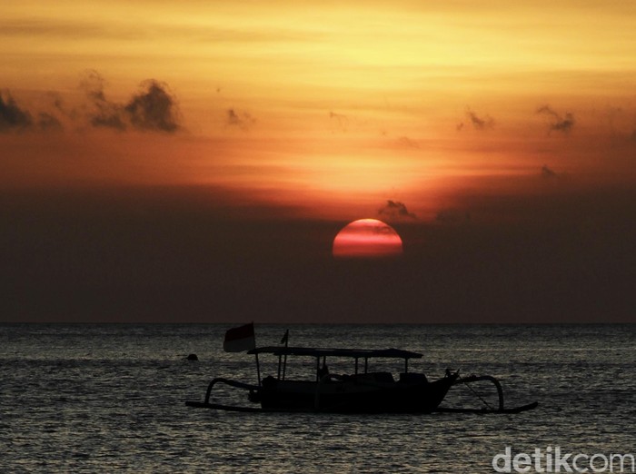Perahu nelayan Pantai Lombok. 
dikhy sasra/ilustrasi/detikfoto