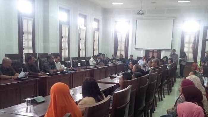 Warga Terimbas Tol Pandaan-Malang Protes Nilai Ganti Rugi