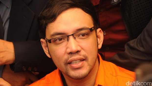  Sandy Tumiwa Disebut Sering Mabuk Saat Masih Bersama Tessa Kaunang