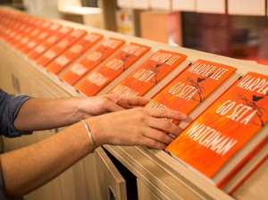 Go Set a Watchman, Novel Terlaris di Amerika