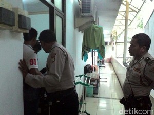 Wisma di Pesanggrahan Digerebek, 6 Pasangan Bukan Suami-Istri Diamankan