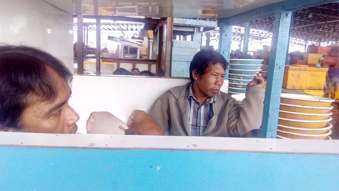 Pedagang Ikan di Muara Angke Tak Terpengaruh Ikan Mati di Ancol