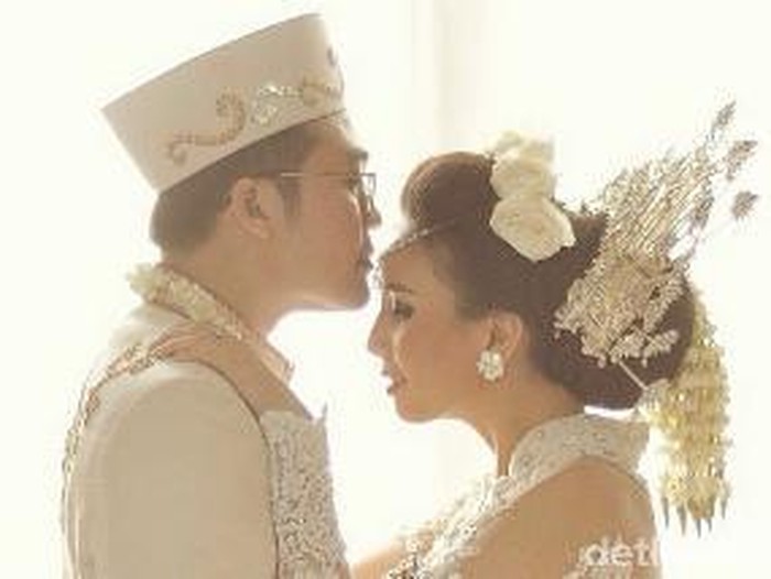 Jalani Program Bayi Tabung, Tya Ariestya Positif Hamil