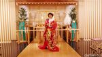 Kirei! Ariel Tatum Anggun Berkimono di Jepang