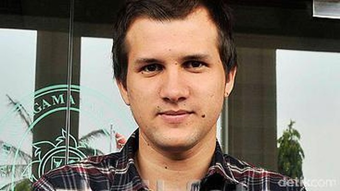 Pesan Menyentuh Stuart yang Belum Bisa Bertemu Anaknya dari Risty Tagor