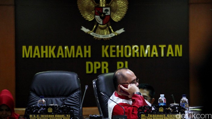 Junimart: Tak Usah Persoalkan Rekaman, Novanto Jelas Langgar Etika