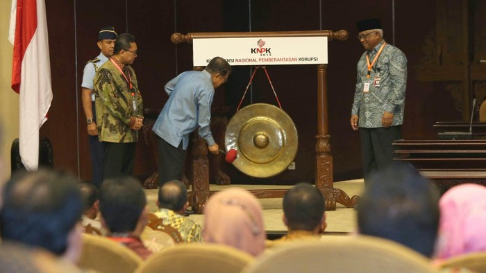 Ketua MPR: KPK Harus Diperkuat