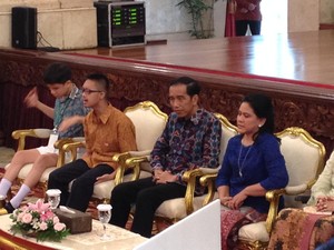 Saat Jokowi dan Para Menteri Berkaca-kaca Lihat Claudia dan Sammy Bernyanyi