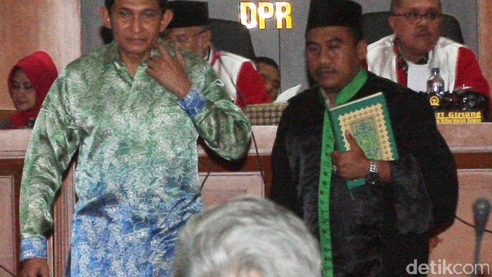 HP Dipinjam Kejagung, Maroef Serahkan Flashdisk Rekaman Novanto ke MKD