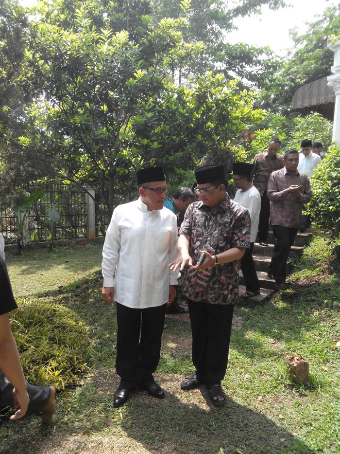 Boediono, Ical Sampai Imam Nahrawi Melayat Slamet Effendy