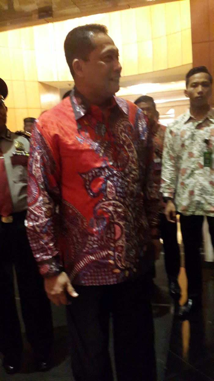 Komjen Buwas Datang ke Pernikahan Anak Novanto