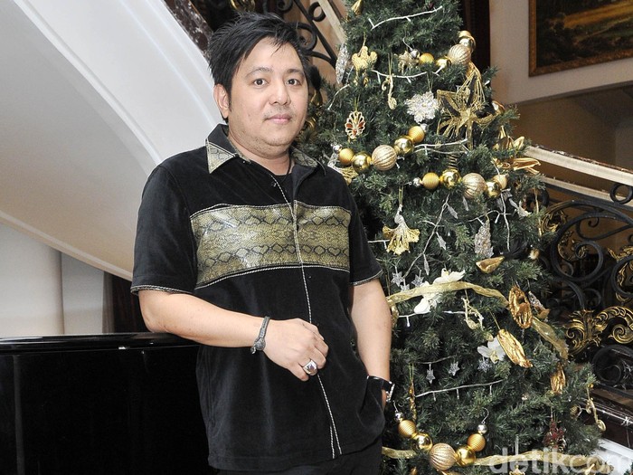 Sering Pulang Pagi, Tingkah Angel Karamoy Dinilai Makin Aneh