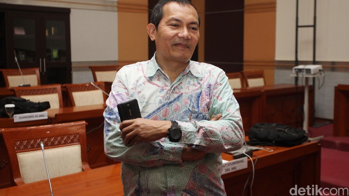 Capim KPK Saut Situmorang: Mari Kita Bangun Indonesia dari Nol