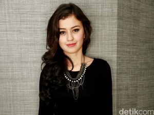 Banyak Artis Tenggelam karena Tak Mau Berusaha Lebih Baik