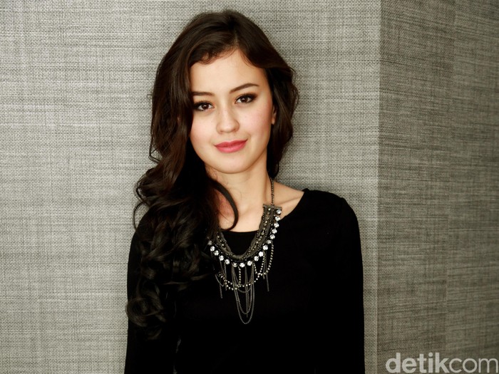 Banyak Artis Tenggelam karena Tak Mau Berusaha Lebih Baik