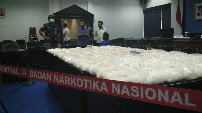 Digerebek BNN, Otak Sabu 161 Kg Asal Cina Loncat Dari Apartemen