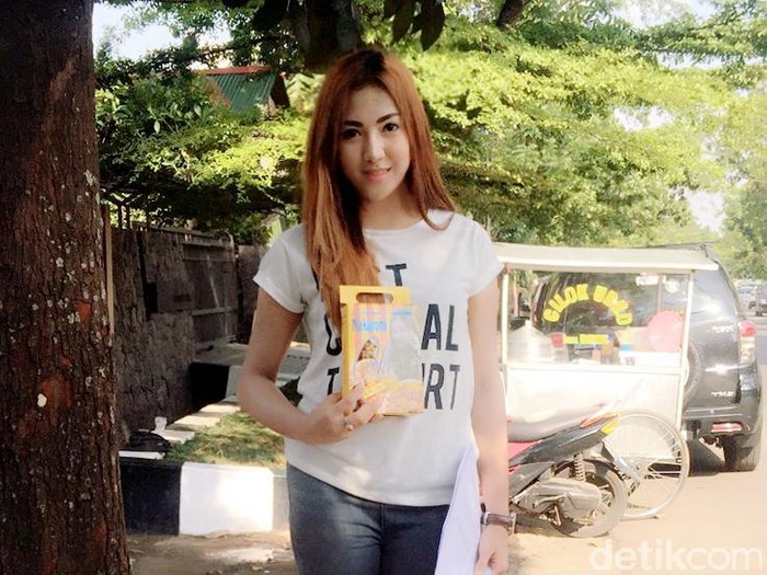 Jadi Artis Baru, Resty Wulandari Pernah Diajak Setting-an
