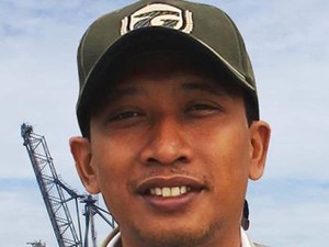 Mendadak Ghoffar, Semangat Kuli Pasar