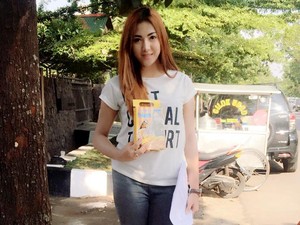 Suka Ngemil, Resty Wulandari Jualan Makaroni