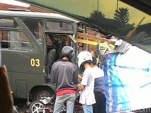 Kecelakaan Bus TNI di Puncak Diduga Akibat Rem Blong, Begini Kronologinya