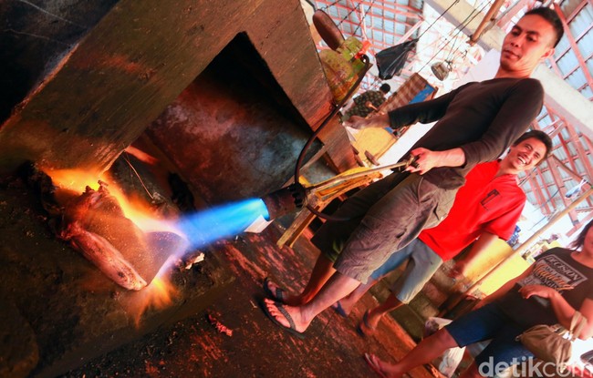 5 Daging Hewan di Pasar Tomohon, Pasar Daging Paling Ekstrem di Dunia