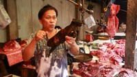 Terlepas dari kontradiksi, Pasar Tomohon menjadi salah satu budaya yang ada di Sulawesi Utara.  (Reno/detikcom)
