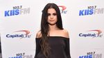 Selena Gomez, Cantik Sekaligus Seksi!